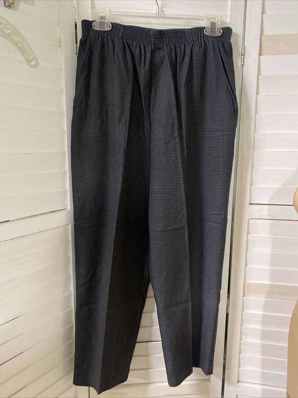 Vintag Briggs New York Women's Petite Black Gray Cropped Pants Elastic Waist 12P